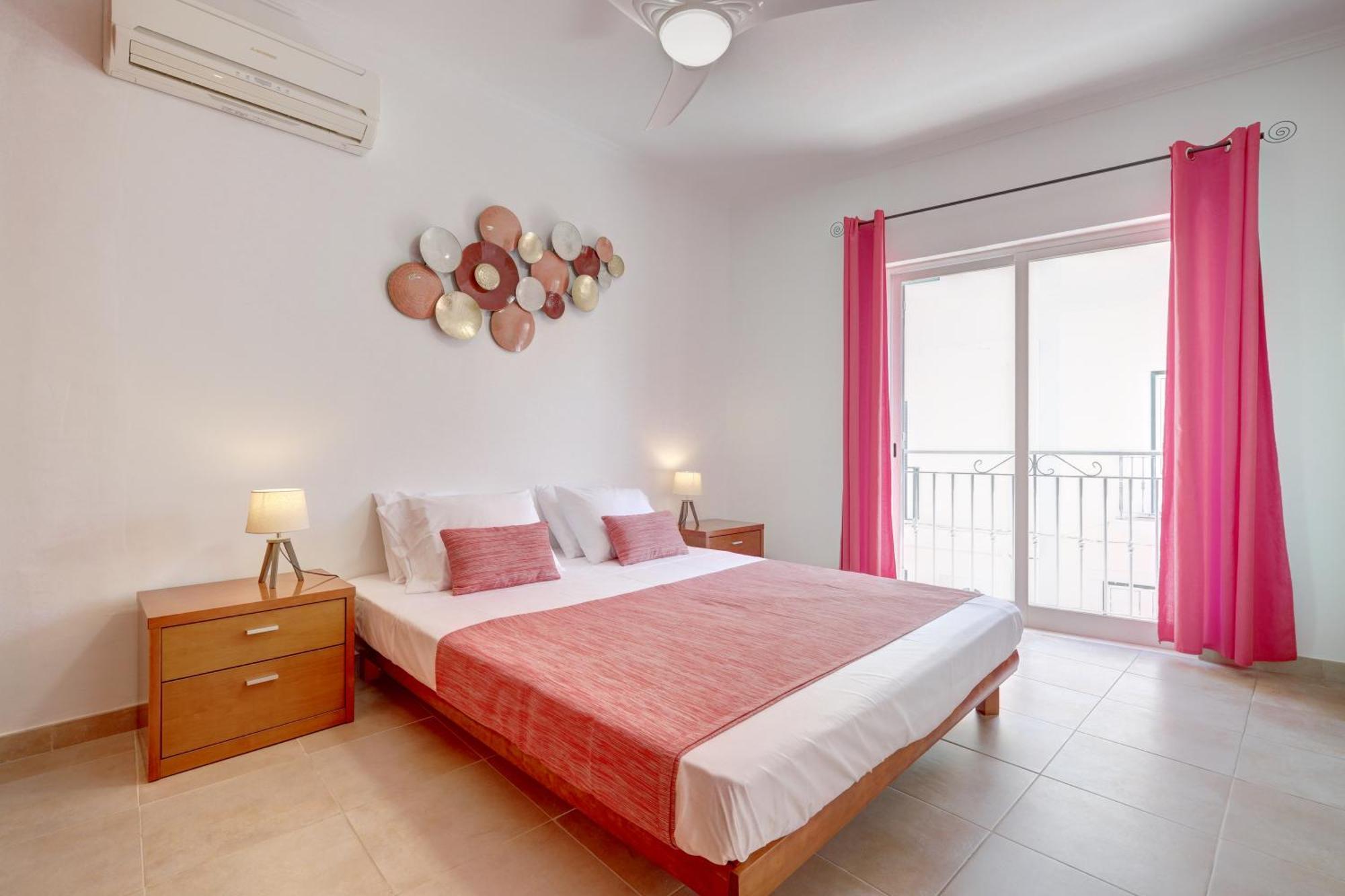 City Center, Private Parking, Ac, 6Ppl. Ольян Экстерьер фото